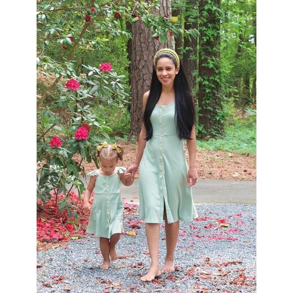 Mommy and Me Matching Dress Summer Sundress with Headband Beachwear - Picture 2 of 6